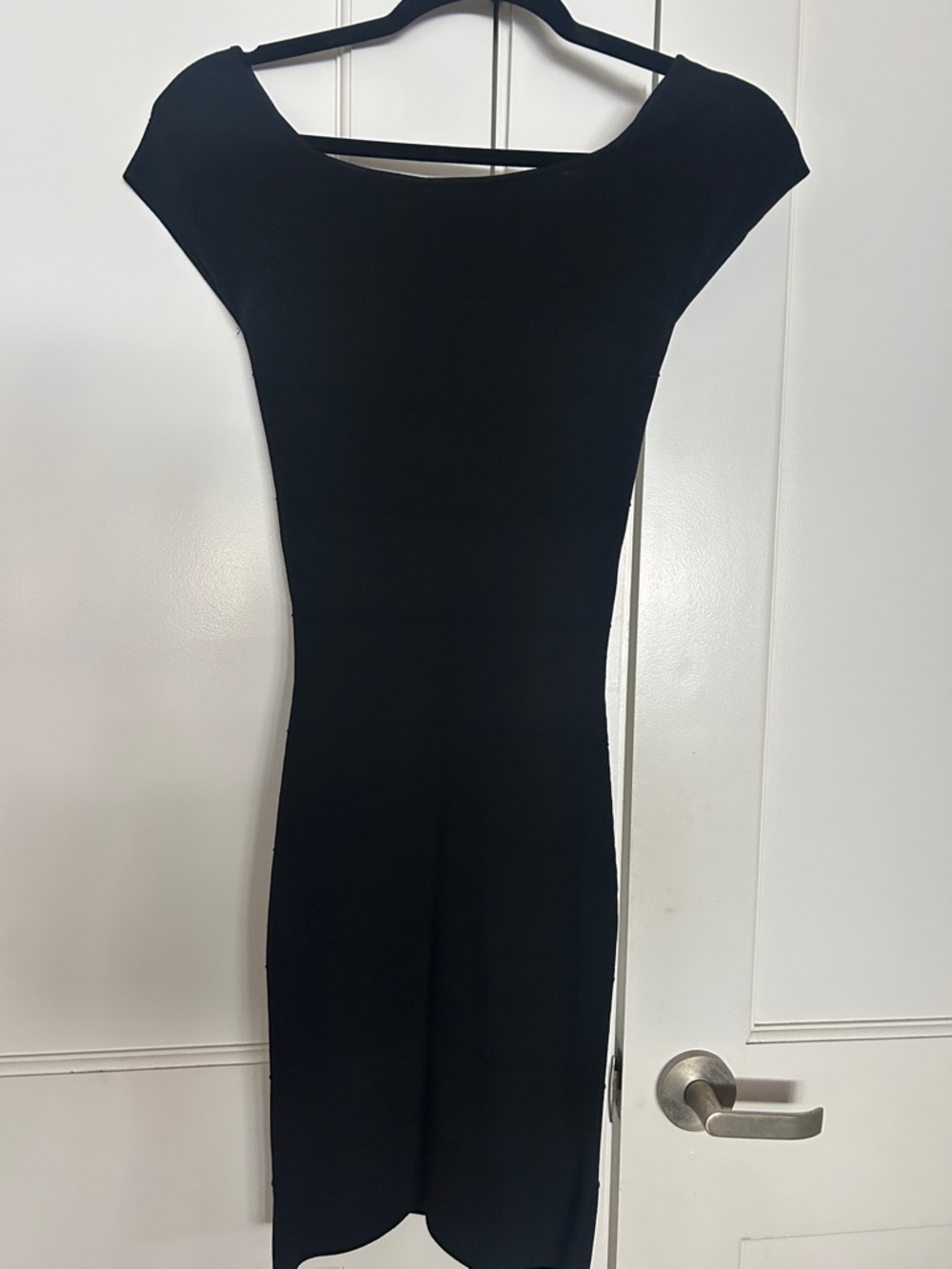 Max Studio Black Cap-Sleeve Midi Dress